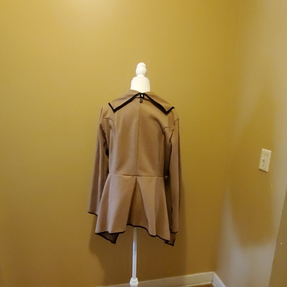 Jacket - Picture 2 of 2